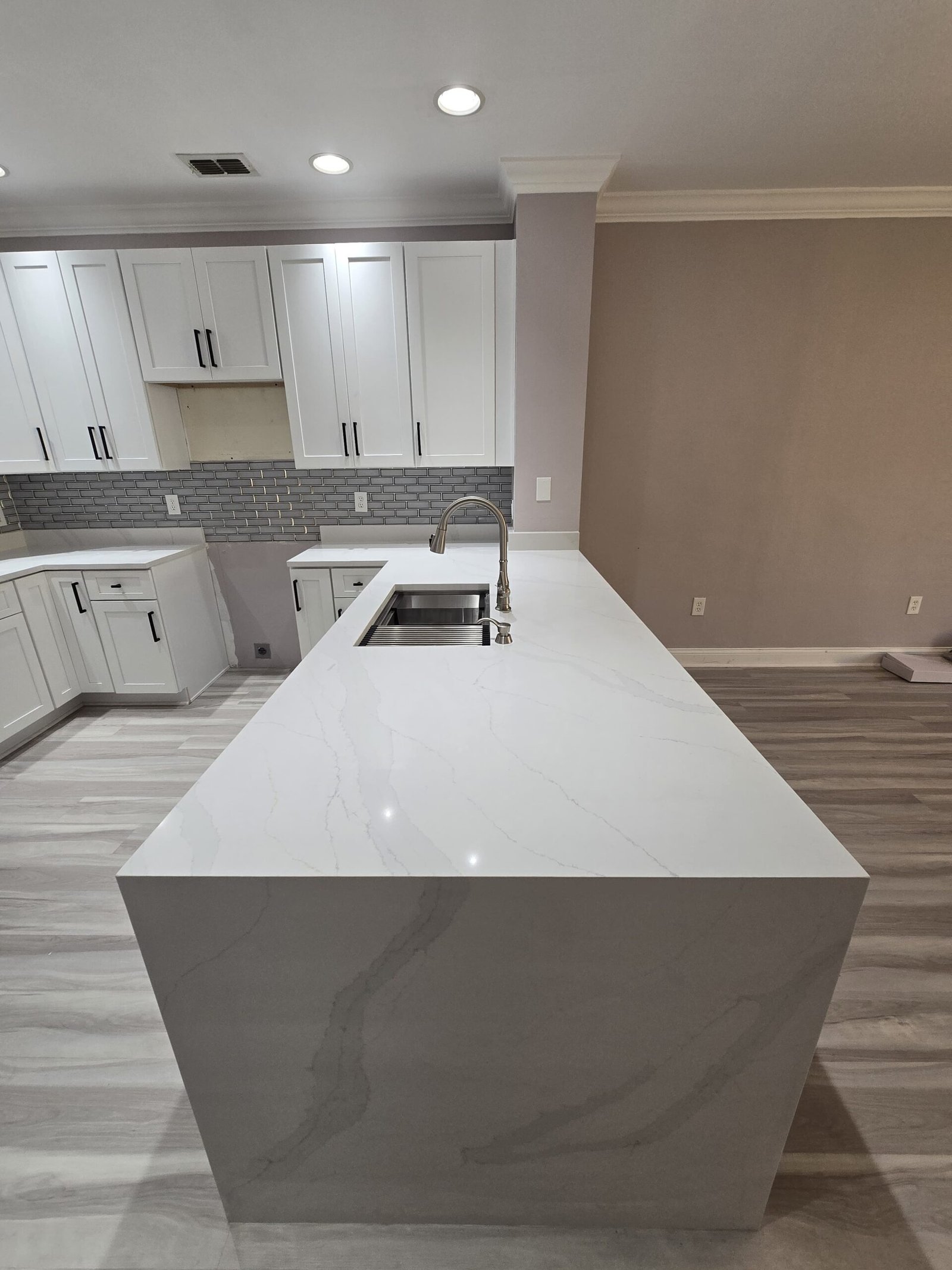 WhatsApp Image 2025-08-18 at 11.40.00 (2)